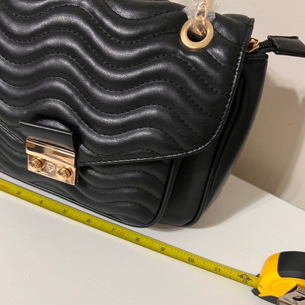 Chevron Bag 🌺 - Picture 5 of 7
